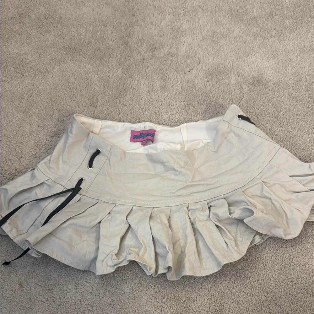 Stylish Cream Skort